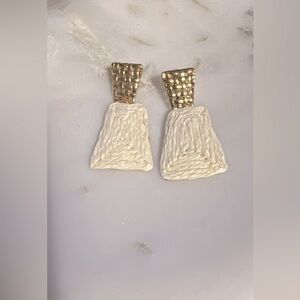 White & Gold dangle earrings!